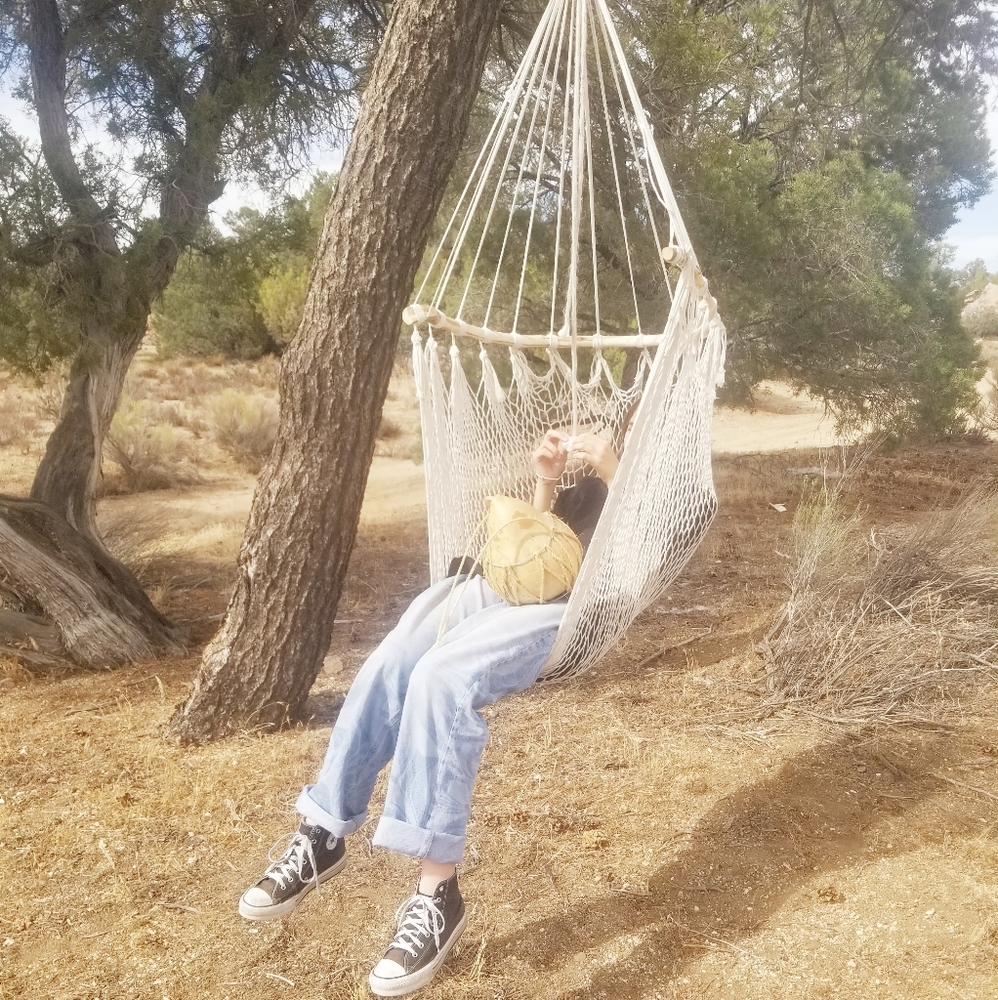 Macrame swing - Picture 2 of 16